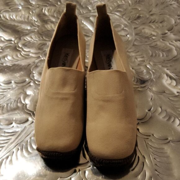 YvesSaintLaurent stretchy wedges,khaki in color and dark brown braiding wedge - Picture 3 of 8